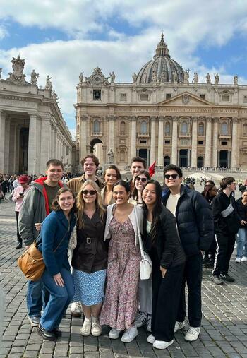 Kennedy Scholars pose together in Cambridge.